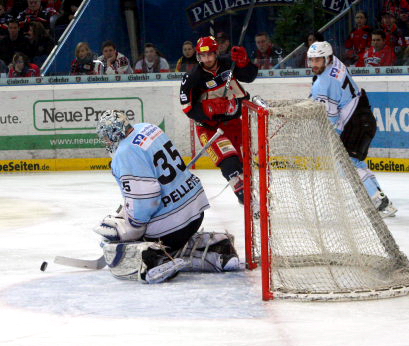 Scorpions070310   065.jpg